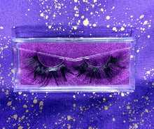 Load image into Gallery viewer, Showgirl
